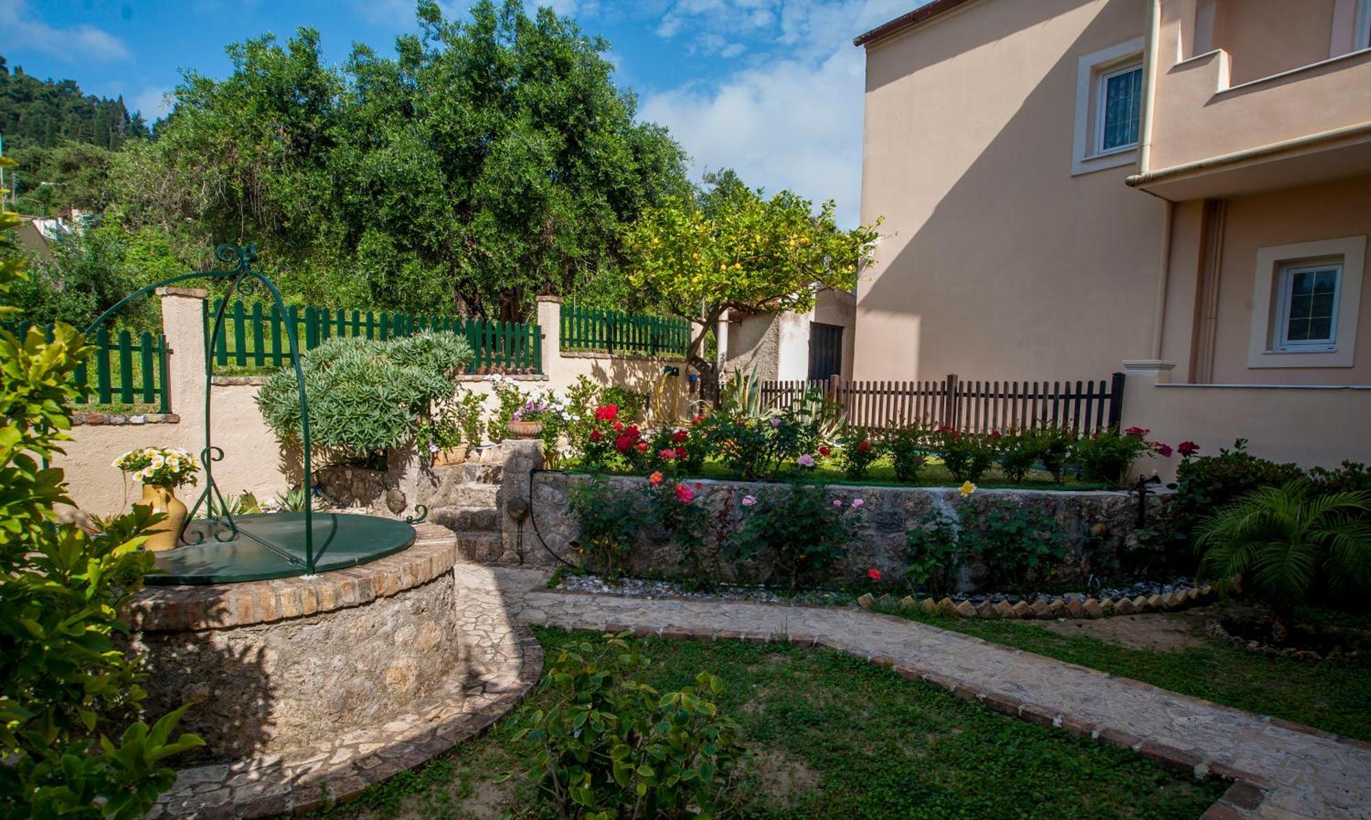 Villa Romantica Перама Экстерьер фото